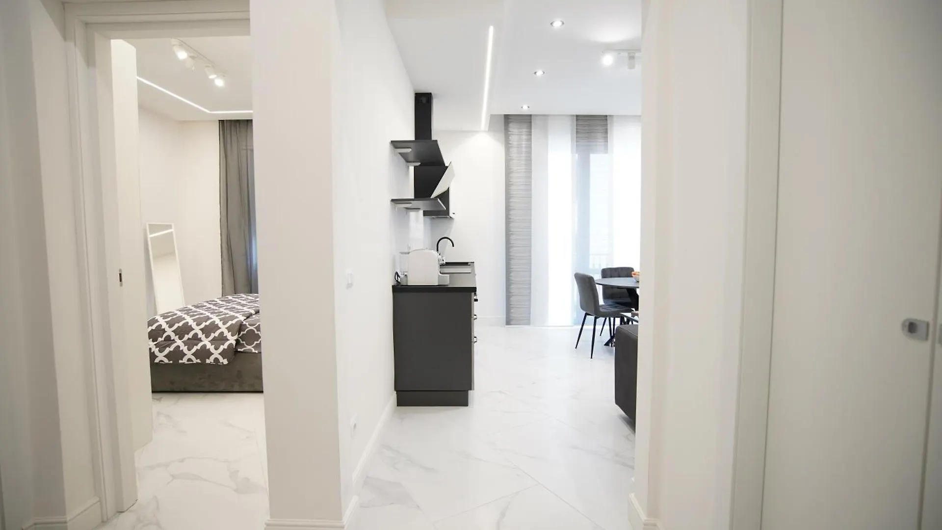 Sky Suite Downtown Smn ,Train Station,2 Letti,Balcone Φλωρεντία