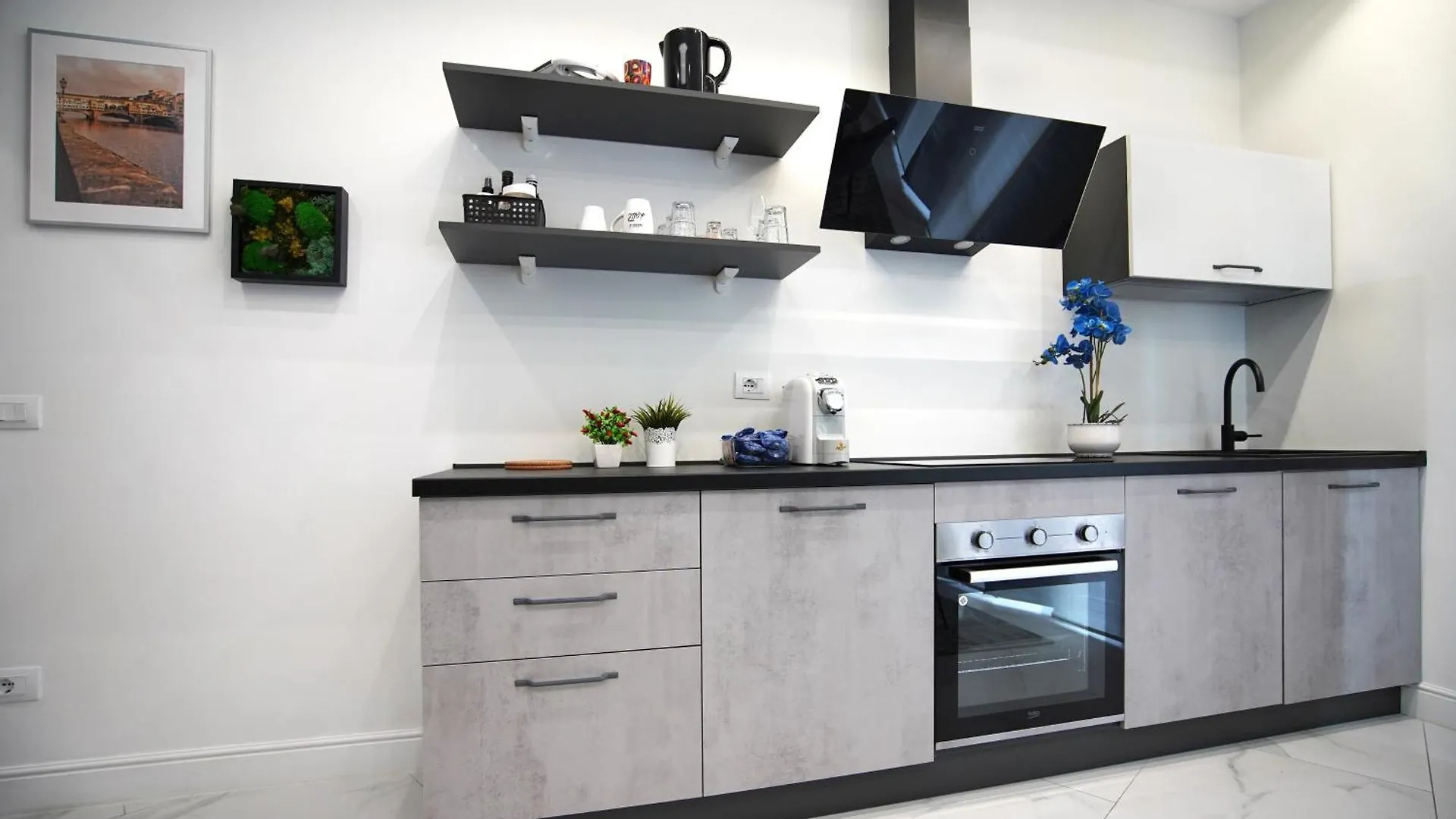 Sky Suite Downtown Smn ,Train Station,2 Letti,Balcone Φλωρεντία Ιταλία